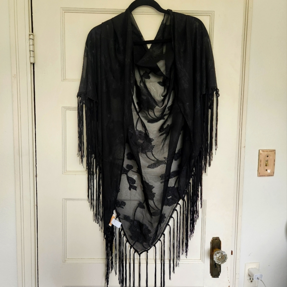 Black Floral Goth Whimsical Fairy Shawl Wrap Scarf Tassels New With Tags